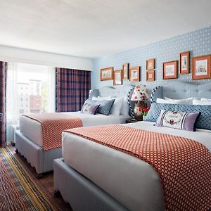 Graduate Queen Room Two Queen Beds